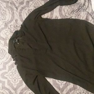 Sleek and sexy Rue21 shirt